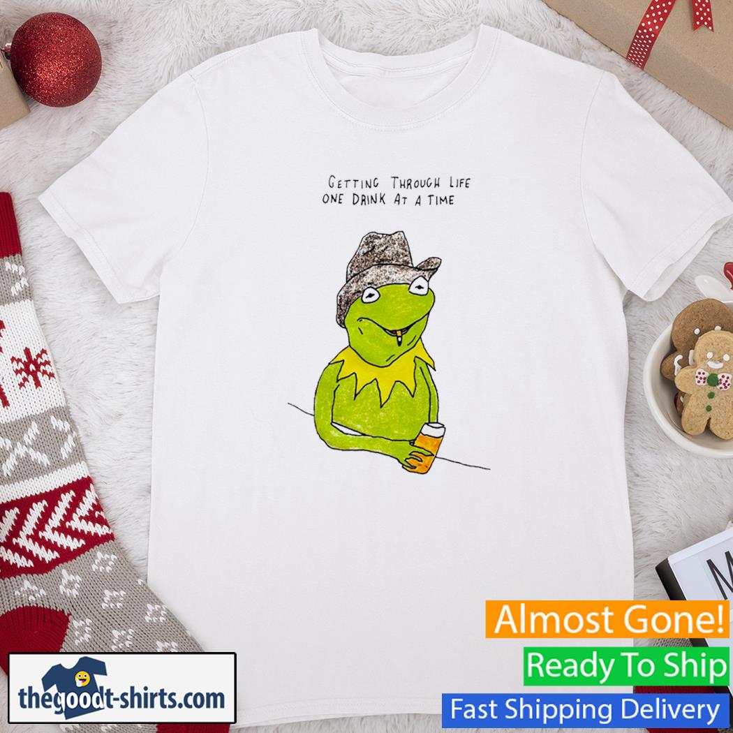 Frog Getting Through Life One Drink At A Time Funny Shirt